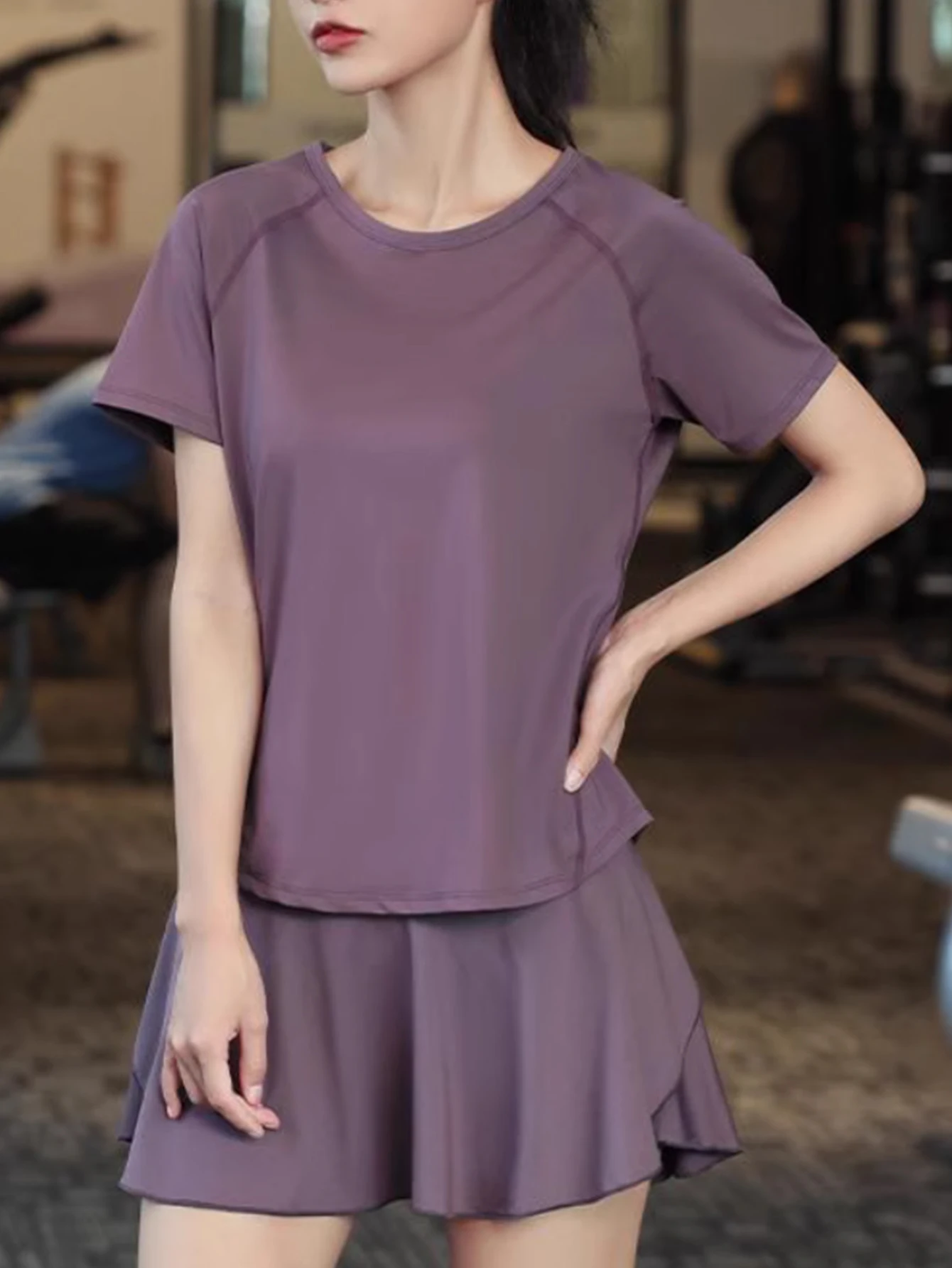 여성 2025 여름 루즈핏 속건 티셔츠 러닝 트레이닝 반바지 반팔 통기성 피트니스 투피스 세트