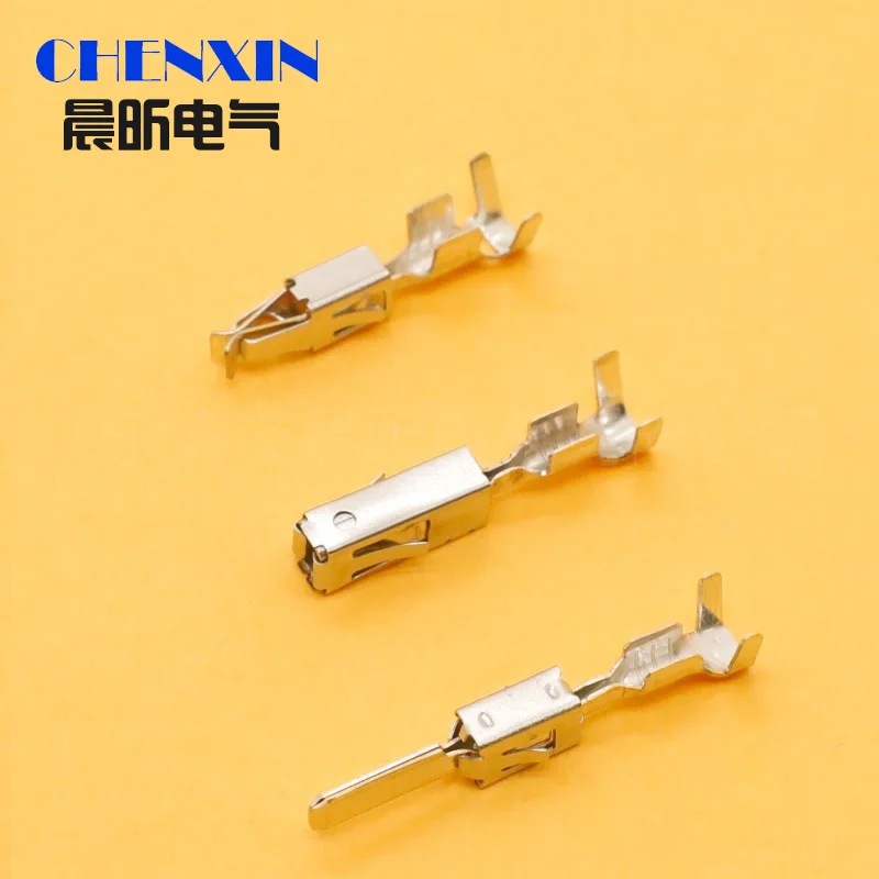 ل 964286-1 1-968849-1 964296-1 3.5 2.8 سلسلة تجعيد الذكور أو الإناث غمد موصلات السيارات سلك قابس كوابل مجمعة