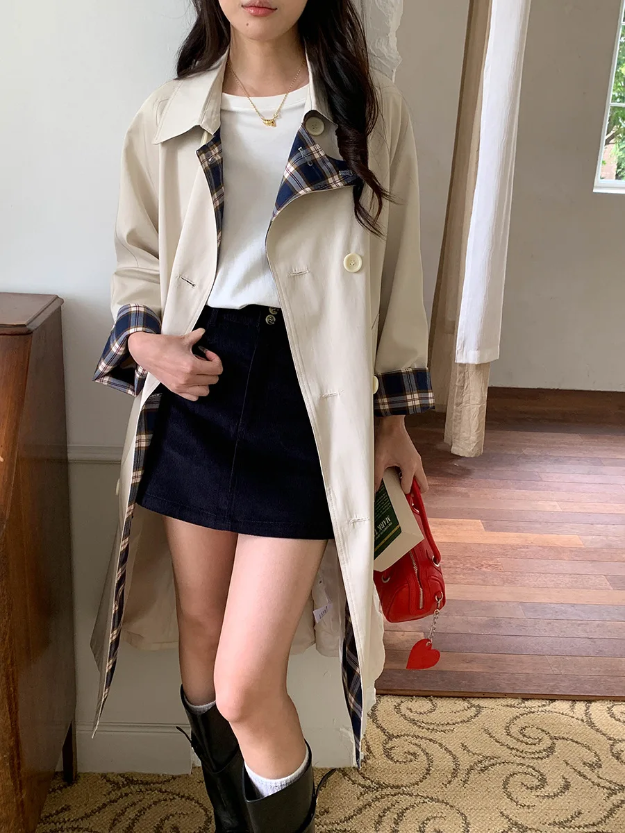 

Early autumn new fashionable contrasting plaid splicing long windbreaker jacket