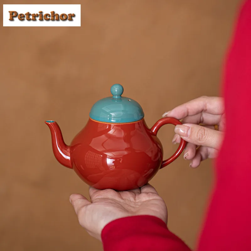 

320ml Palace Museum Red Ceramic Pear Shaped Teapot Retro Tea Infuser Pot Tea Soaking Kettle With Filter Cha Supplies Gift Craft