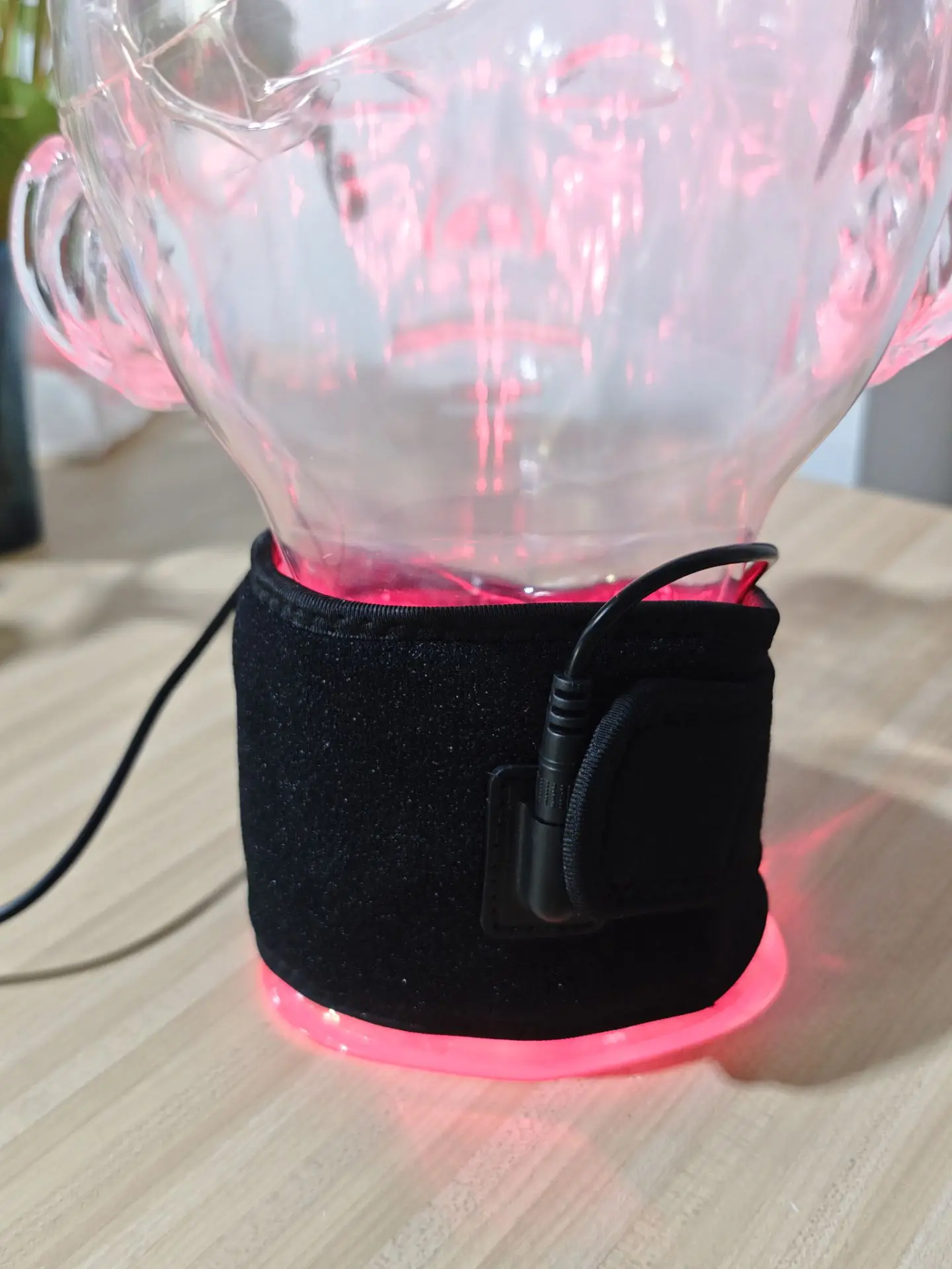 

Rejuvenating Infrared Light Neck Therapy Device for Household Anti-Aging Care