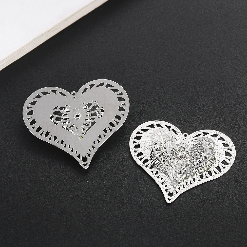 2PCS Metal 3D Wind Turn Heart Home Pendant Garden Bird Repeller DIY Event Party Supplies Holiday Decoration Crystal Accessories