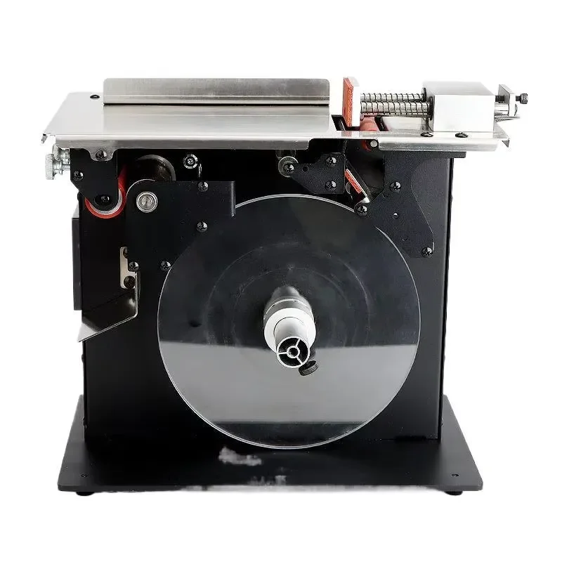 Small Semi-Automatic Square-bottom Labeling Machine for Bottom Paper Boxes Quick Attaching Applicable to Cartons Packaging