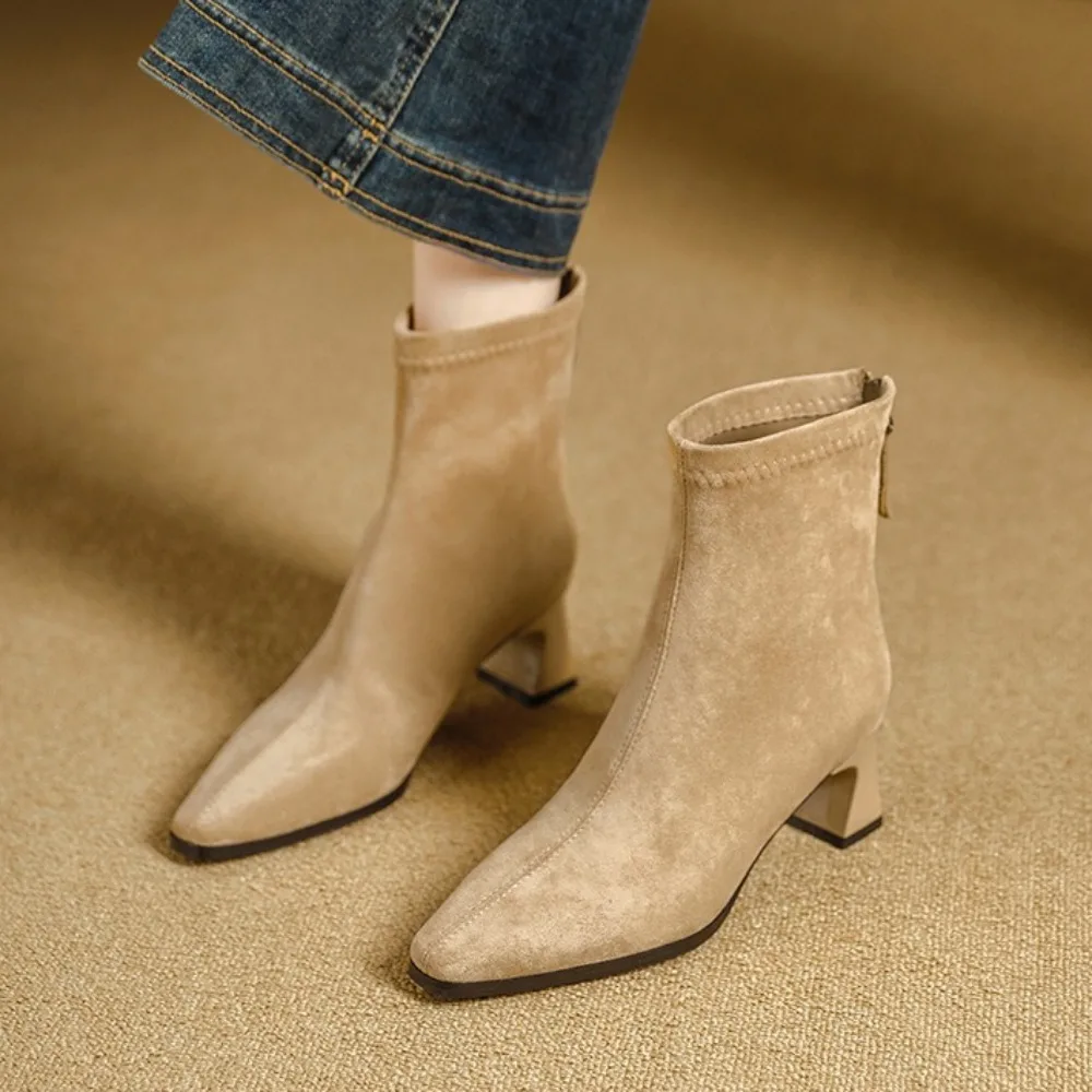 

Pointed Short Boots Women's Autumn and Winter Thick Heel High Heel Medium Tube Boots New Suede Elastic Medium Tube High Heels