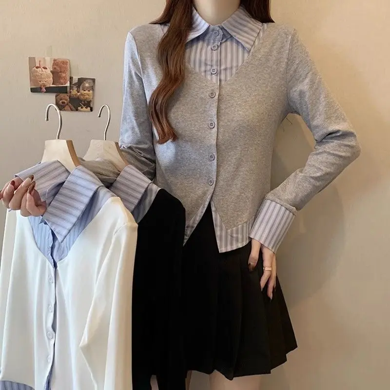 

Мини-поло с полосками для молодых женщин, коллекция 2025 года, предвесенний интеллектуальный образ с акцентом на талии ​