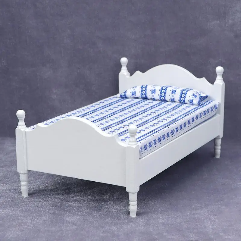 Miniature Single Bed Dollhouse Furniture Scenery Home Bedroom Supplies Kids Pretend Toys Life Scene for Dollhouse Decoration