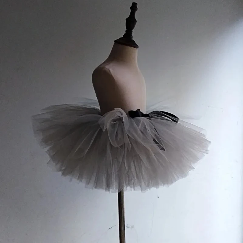 

Handmade Fluffy Dance Ballet Tutu Skirt Grey Color Nylon Birthday Party Costume Tulle Tutu Skirt