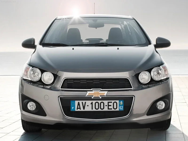 2PCS Replacement Factory Copy ABS Plastic Grill Frame For Chevrolet Aveo 2011-2013