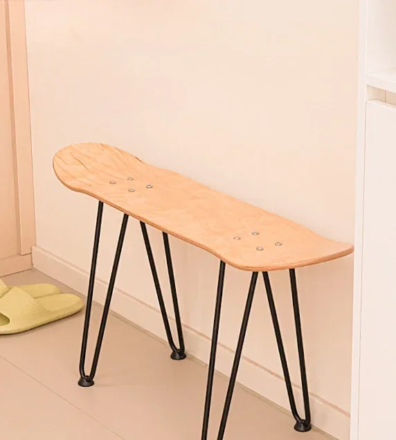

Creative home skateboard shoe changing stool, long strip at the entrance entrance