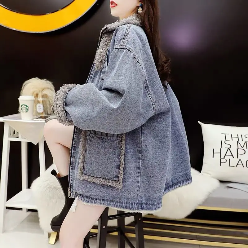 Autumn Winter Versatile Denim Jacket with Plush Thick Thickness Women's Clothing Overcomes Loose Lazy Style Korean Version Tops