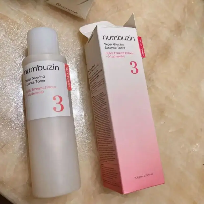 

numbuz:n No.3 Essence Toner 200 мл Super Glowing Formula Ниацинамид - Осветляющий тоник для лица для сияющей гладкой кожи Тоник
