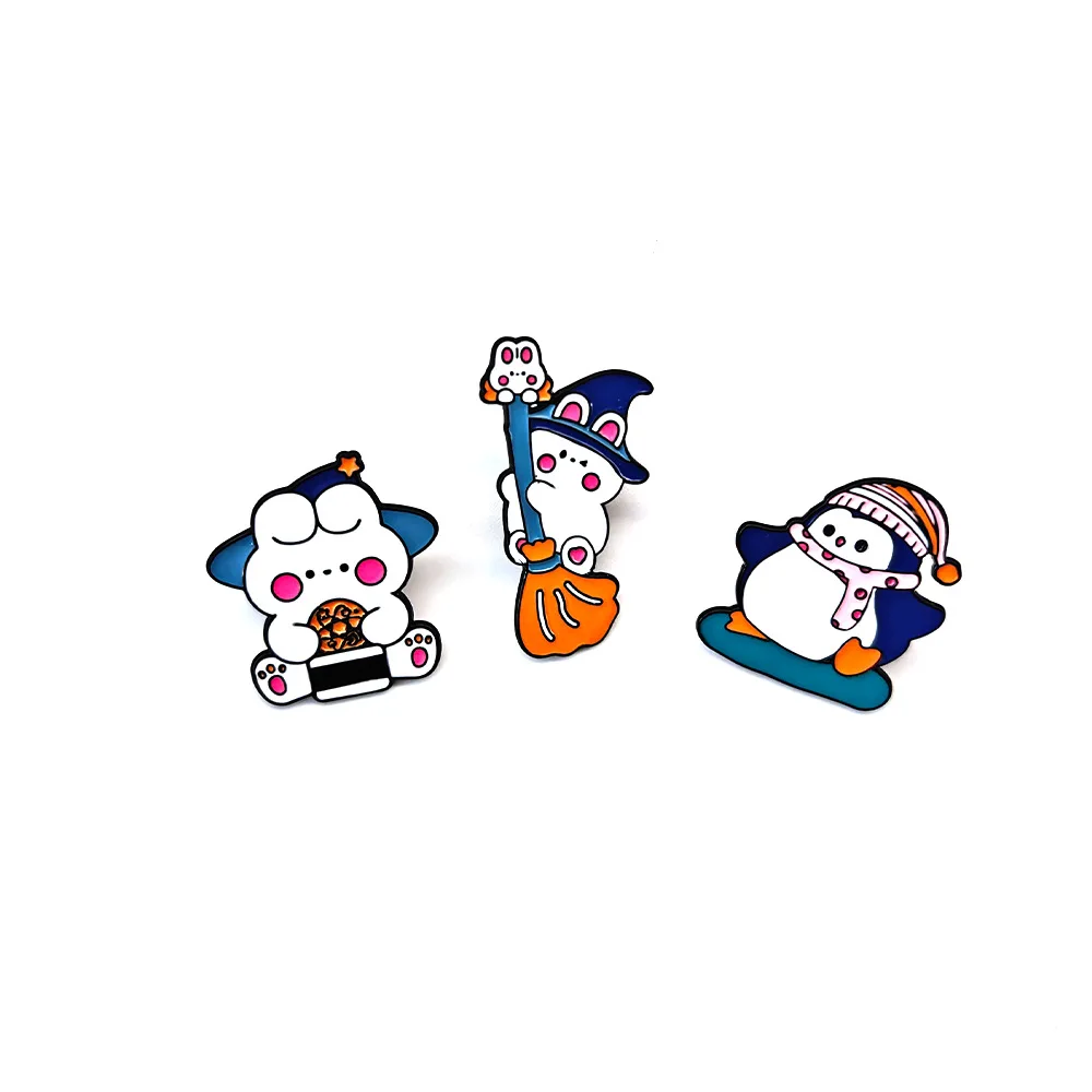 

Cute Anime Lapel Pin Design Sakura Classic Magic Star Stick Birds Head Key Model Rabbit Cartoon Brooch Jewelry