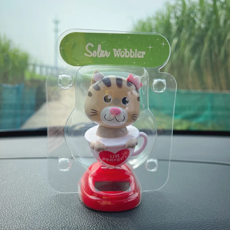 Engraçado dos desenhos animados brinquedos solares criativo desktop ornamentos decorativos copo balanço automático gato boneca carro balançando cabeça decorações