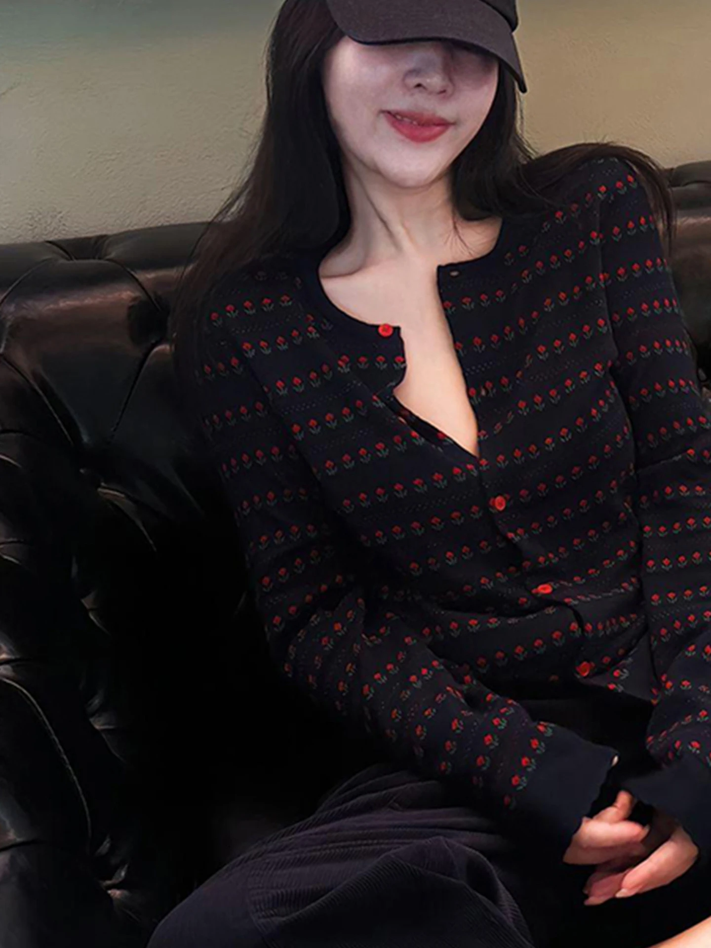 เสื้อคาร์ดิแกนถักแบบยาว กระดุมเดี่ยว สวมใส่สบาย ทันสมัย เหมาะสำหรับใส่เป็นชั้นในหรือใส่ไปทำงาน ทรงปกติ ผ้านุ่มปานกลาง