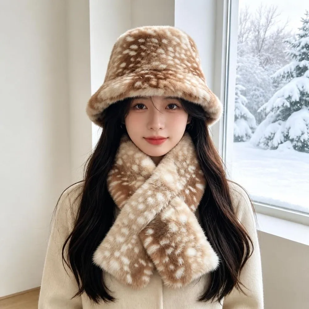 Fashion Deer Patterned Hat and Scarf Set Warm Soft Hat Versatile Cozy Fisherman Hat Autumn Winter