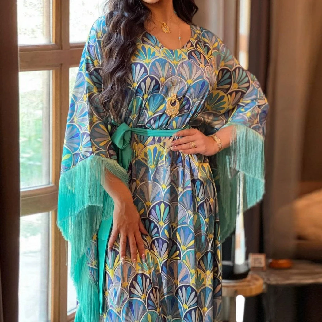 2025年ファッションタッセルスプライシングサテンソフトドレスムスリムライトバンケットバットスリーブドレス-GZXX648