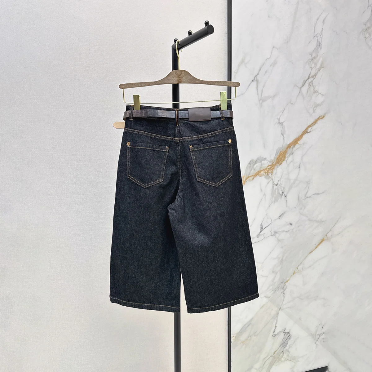 2026 high-quality new women's clothing retro original color denim wide leg cropped pants--hb730