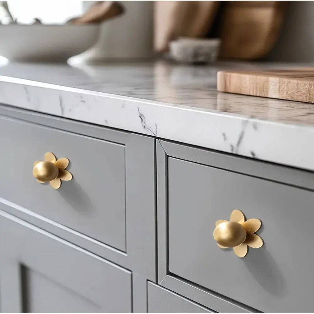 Modern Minimalist Brass Drawer Backplates Smooth Surface Premium Brass Cabinet Pulls Sturdy Structure Sophisticated Appearance