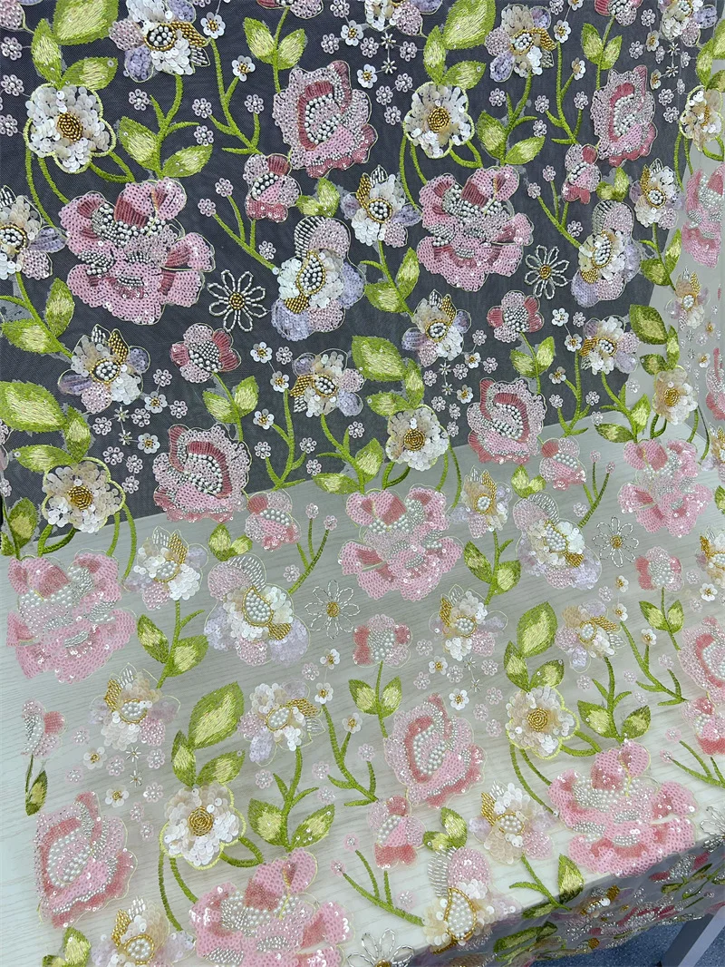 

70-ярдовая кружевная роскошная ткань с цветочной вышивкой бисером