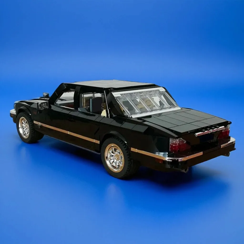 

1112pcs MOC Classic Luxury Car Jaguares XJ 1998 British Elegance Design DIY Model Building Blocks Birthday Toys Gift