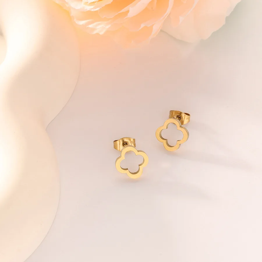 Edelstahl Kreative Hohl Vier Pflaumenblüte Einfachen Stil Vierblättriges Kleeblatt Handgemachte DIY Ohrringe Schmuck Zubehör – Detail 2