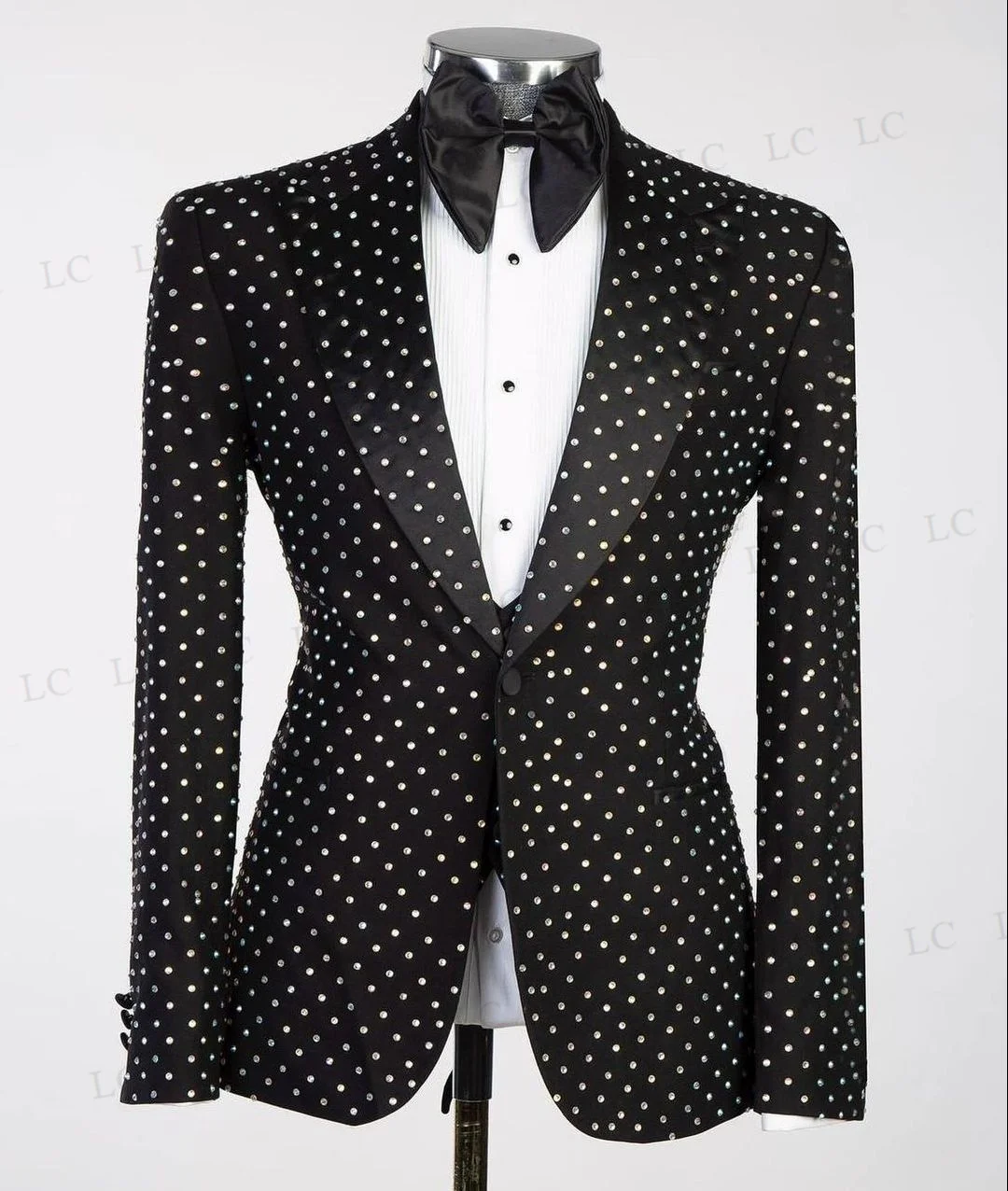 Sparkly Men Suits Stylish 3 Piece Blazer One Button Beadings Crystals Diamonds Party TuxedoSlim Wedding Groom Plus Size Tailored