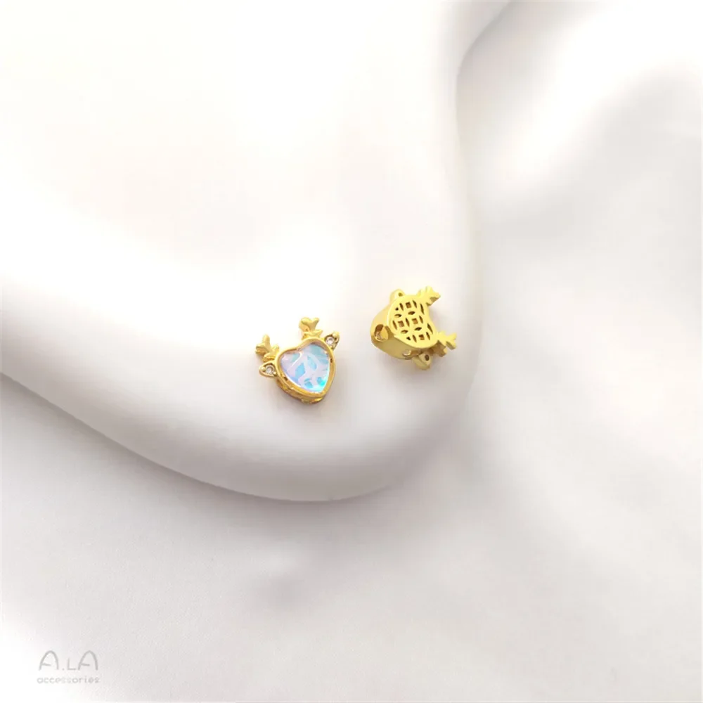 Chapado en cobre, oro mate con incrustaciones de imitación de piedra de luz de luna, alce, pez dorado, cabeza de oso, cuentas separadas, accesorios colgantes en forma de corazón