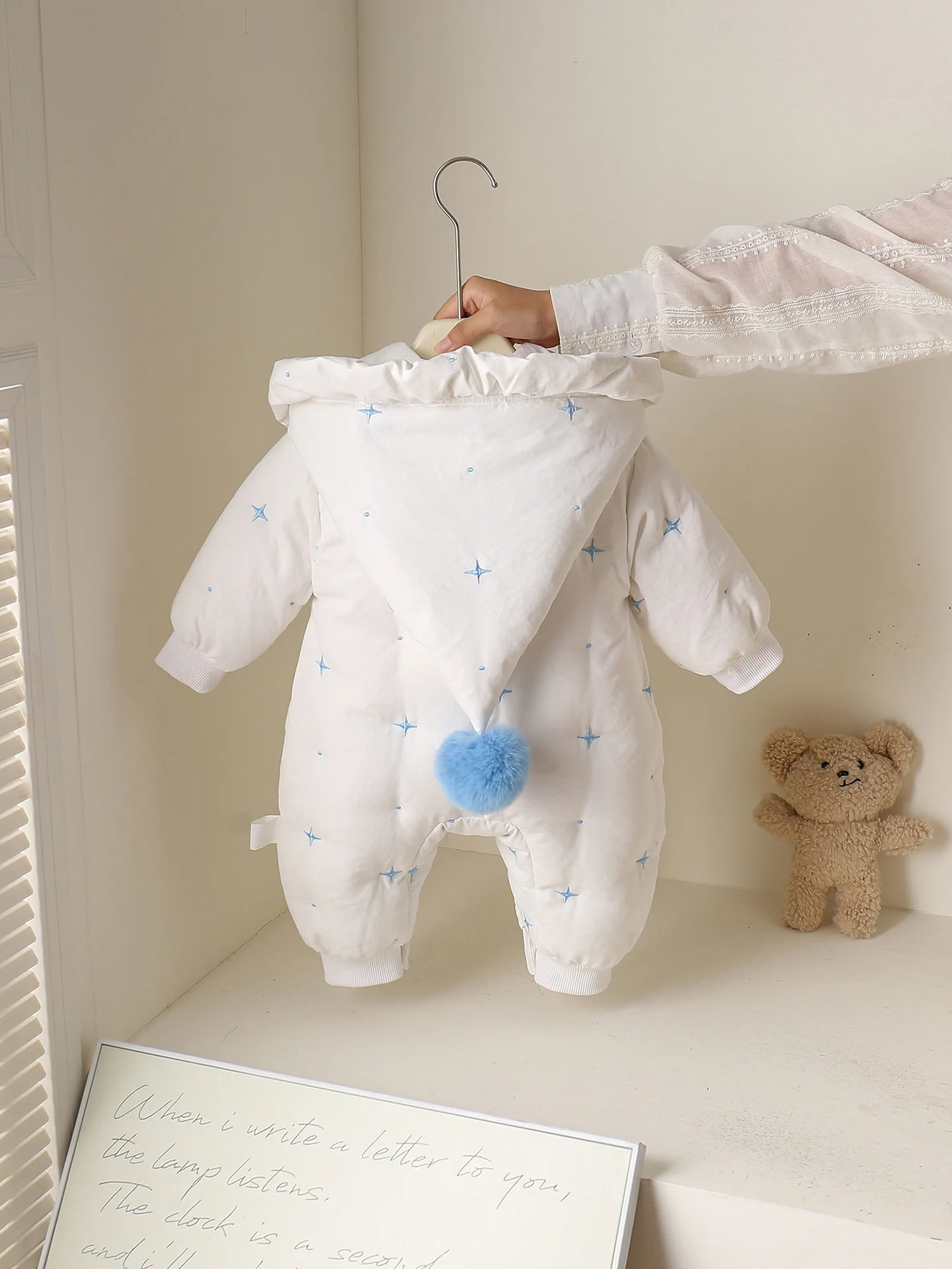 아기 겨울옷 신생아 따뜻한 모자 야외용 귀여운 의상 아기옷 일자 바지 중간 허리