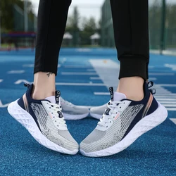 Buty sportowe buty damskie 2023 jesień powierzchnia siatkowa na co dzień oddychająca lekka miękka podeszwa amortyzacja buty do biegania