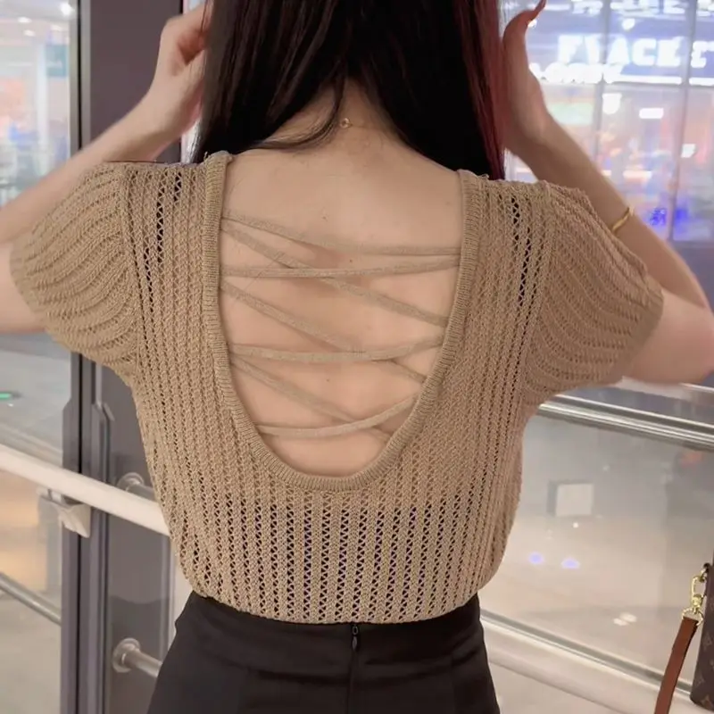 Sexy Hollow Out Slim Pullovers Female Fashion Solid Color O-neck Short Sleeve Thin Backless Top Tee Summer All-match Knitting