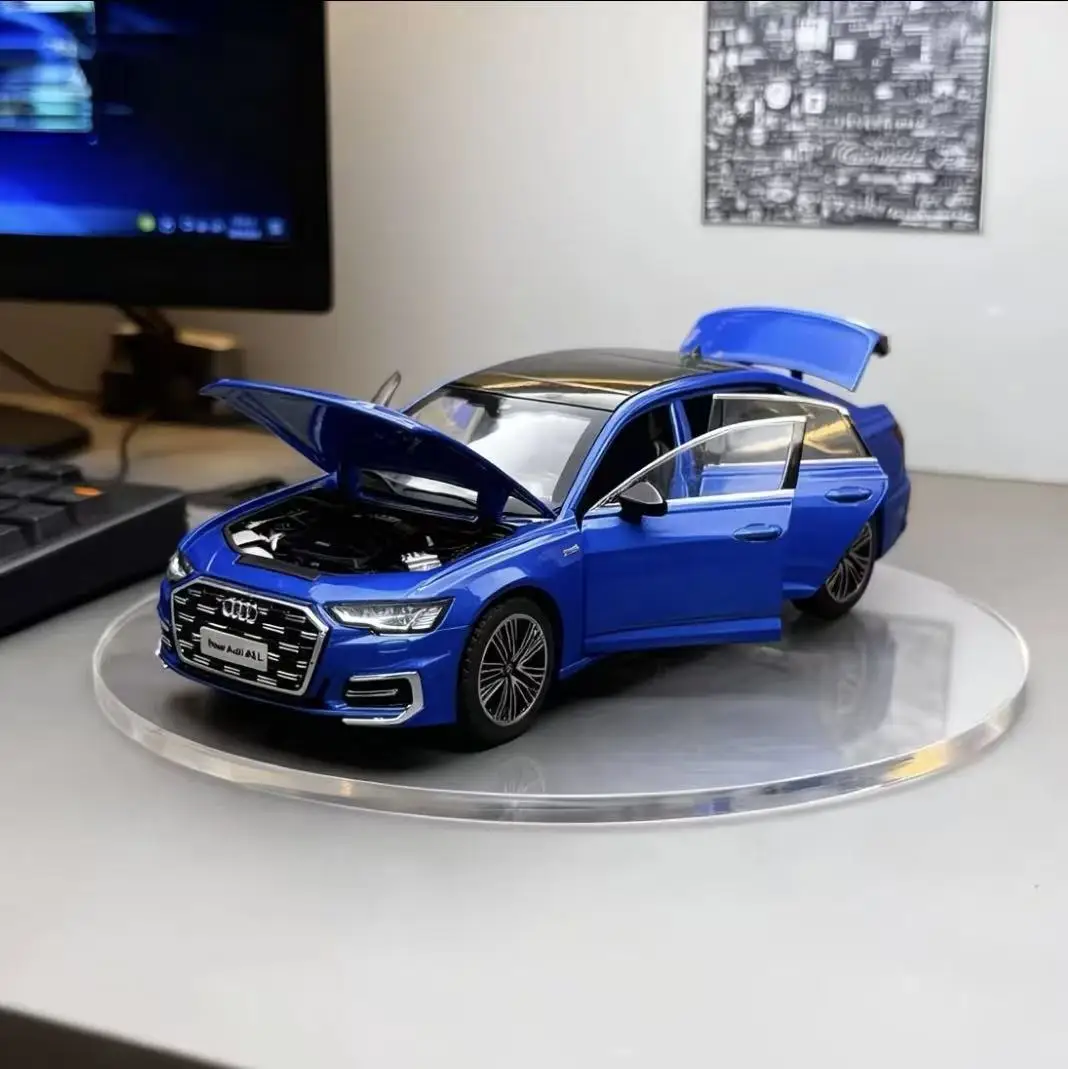 

1: 24 new A6L alloy sound and light car model high-end desktop decoration children's New Year gift fun toy collection