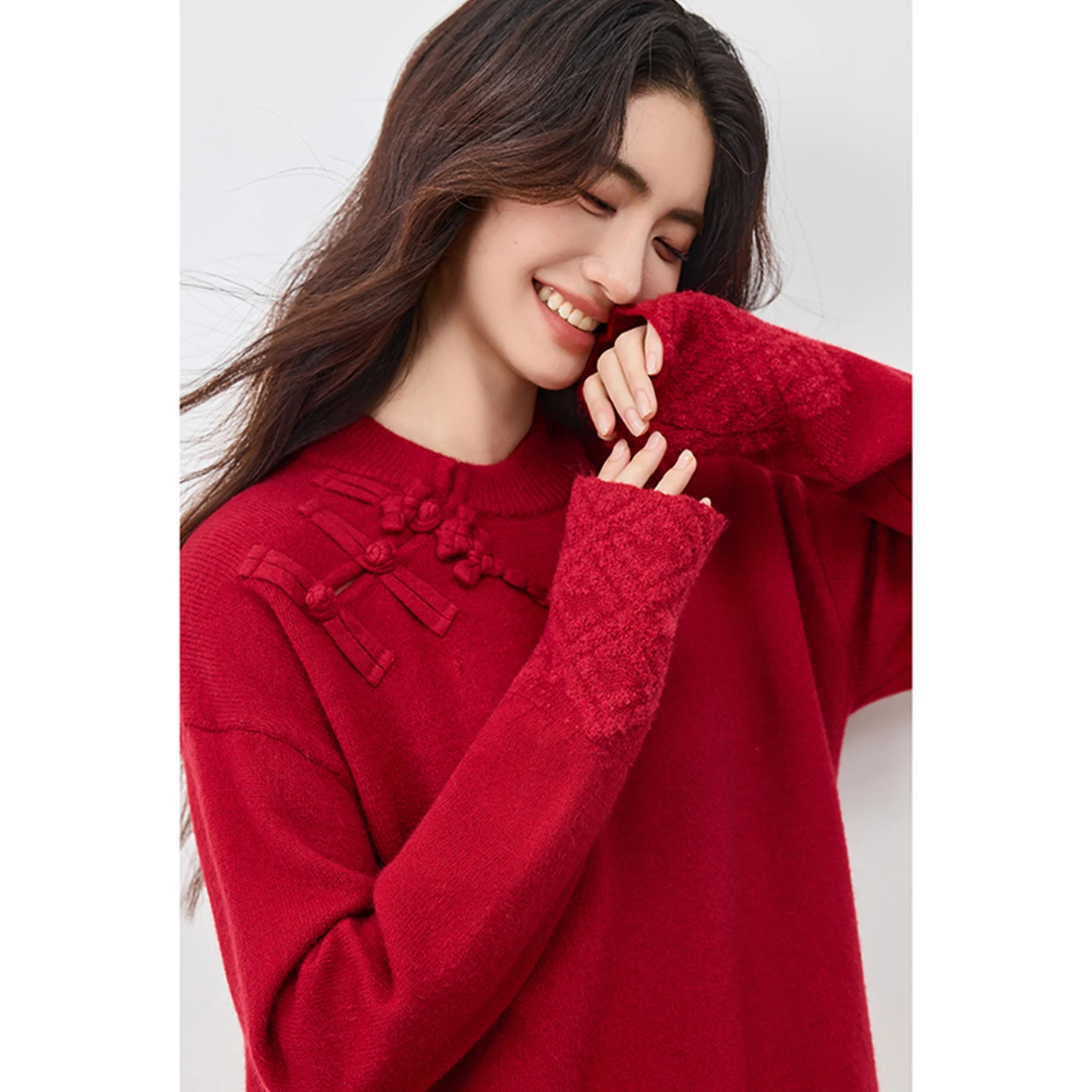 SENTUBILA Wool Blend Red Sweater Women Jumper Chinese Knot Frog Button Oblique Placket 2026 Winter Thick Warm Knit Top W54EE3851