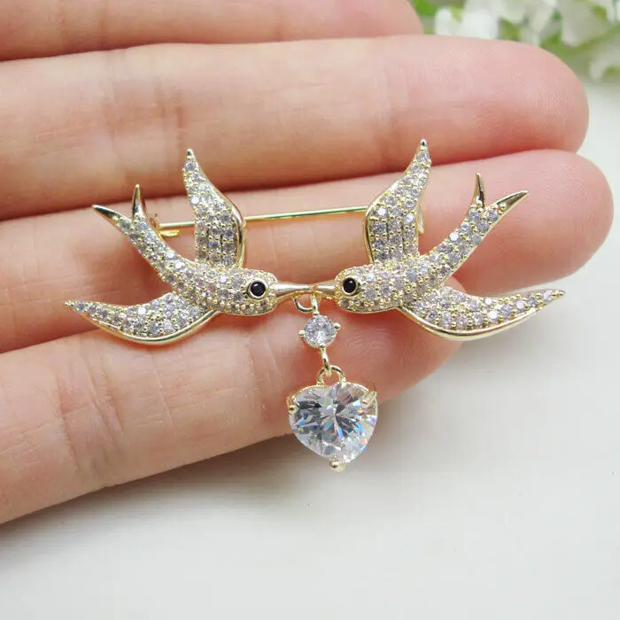 

Zircon Crystal Elegant Double Swallow Love Teardrop Woman's Brooch Pin Gift