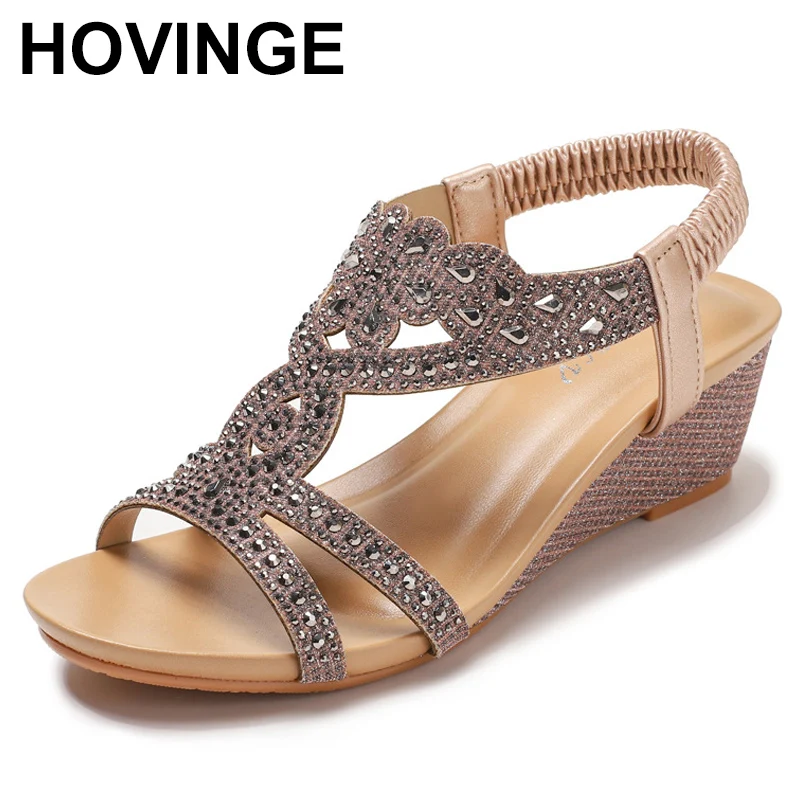 

Large Shoes Summer Water Diamond Lightweight and Simple Ladies Slope Heel Sandals Mom Shoes