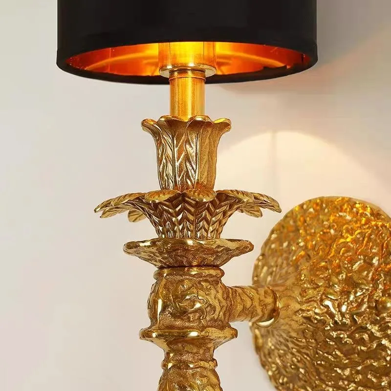 Luxury French Palace Solid Brass Artistic Grand Wall Lamp for Bedside Living Room Hallway Background