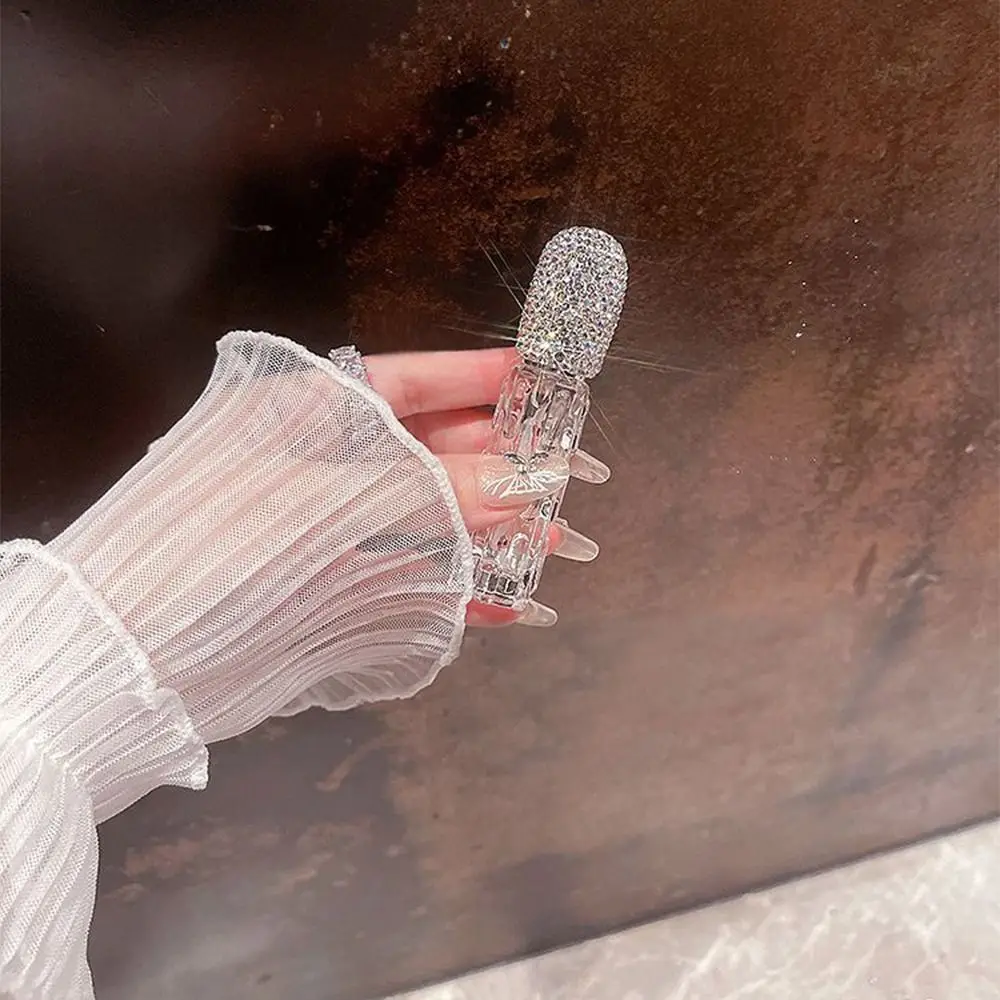 Creative Rhinestone Bottle 10ML Refillable Spray Bottle Empty Roller Ball Rhinestone Oil Diffuser Bottle Home Decoration