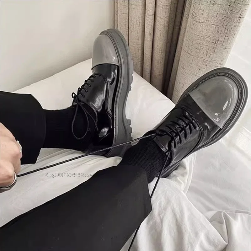 ミックスカラーパテントレザーラウンドトゥメンズシューズファッションクロスストラップメンズシューズレトロブリティッシュジャパニーズスタイルランウェイメンズカジュアルシューズ