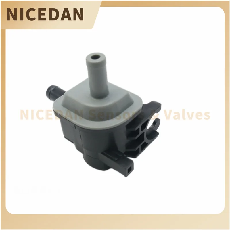 Vapor Canister Purge Solenoid Valve 149301LA0A For Infiniti Qx56 2011-2013 Qx80 2014-2018 Nissan Armada Titan/Titan Xd 2016-2018