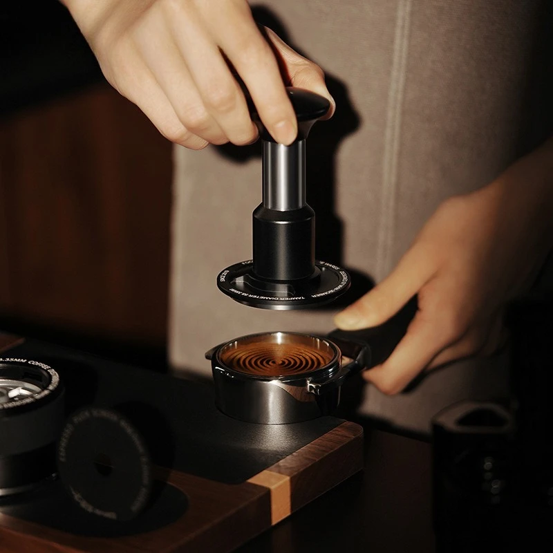 Coffee powder pressing hammer Cloth powder maker Italian constant force powder pressing hammer