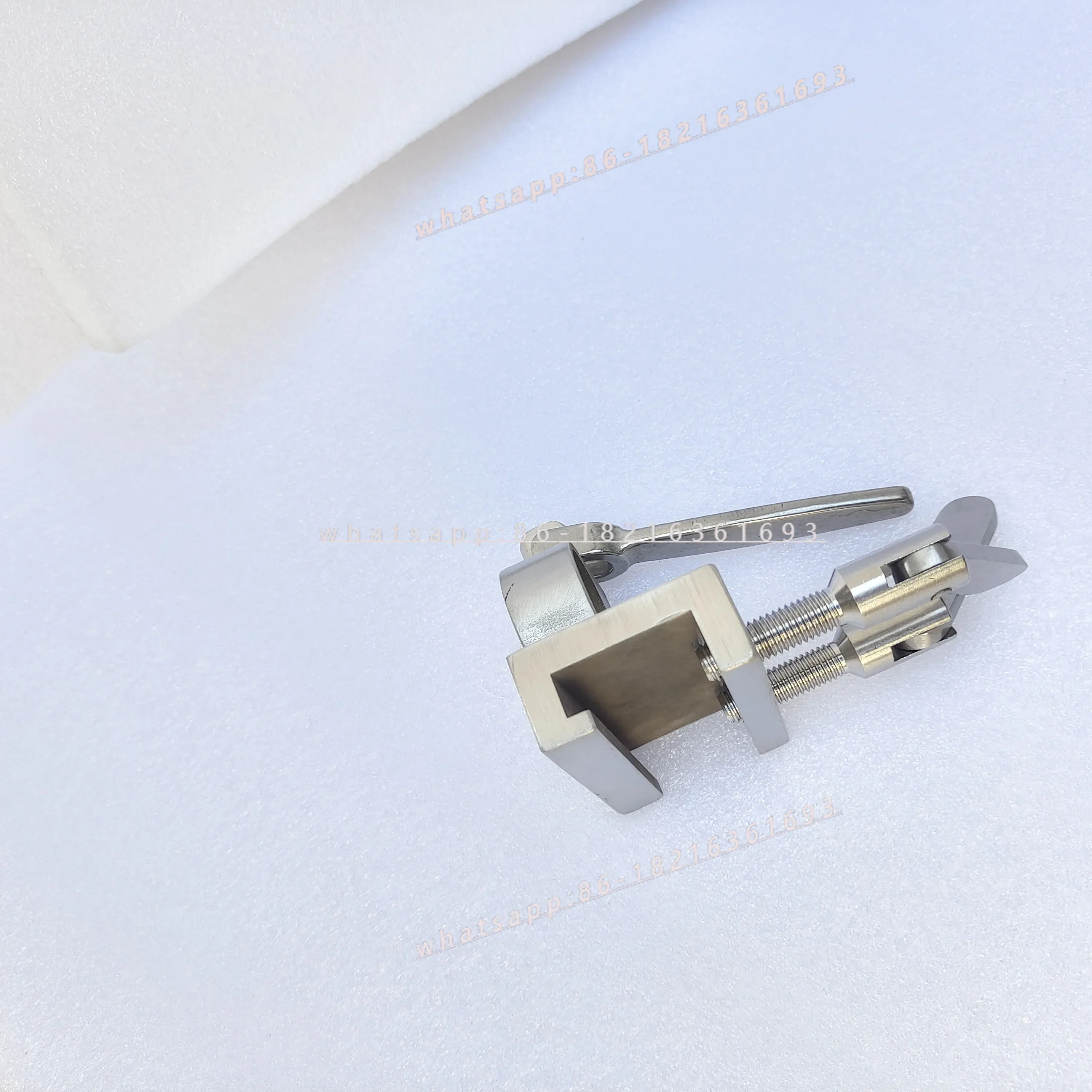 2026GOOD 35 Hole Bracket For Surgical Table Accessories, With A Large Hole Penetrating Through The Accessory