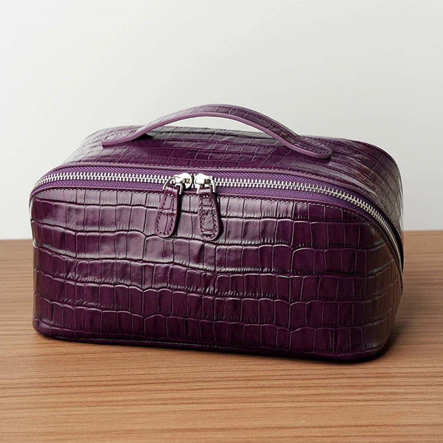 Sac de maquillage en cuir véritable de vachette à motif crocodile pour femmes, sac à main de luxe de styliste, nouveau produit de toilette, voyage, rangement de cosmétiques, livraison gratuite, arrivée rapide