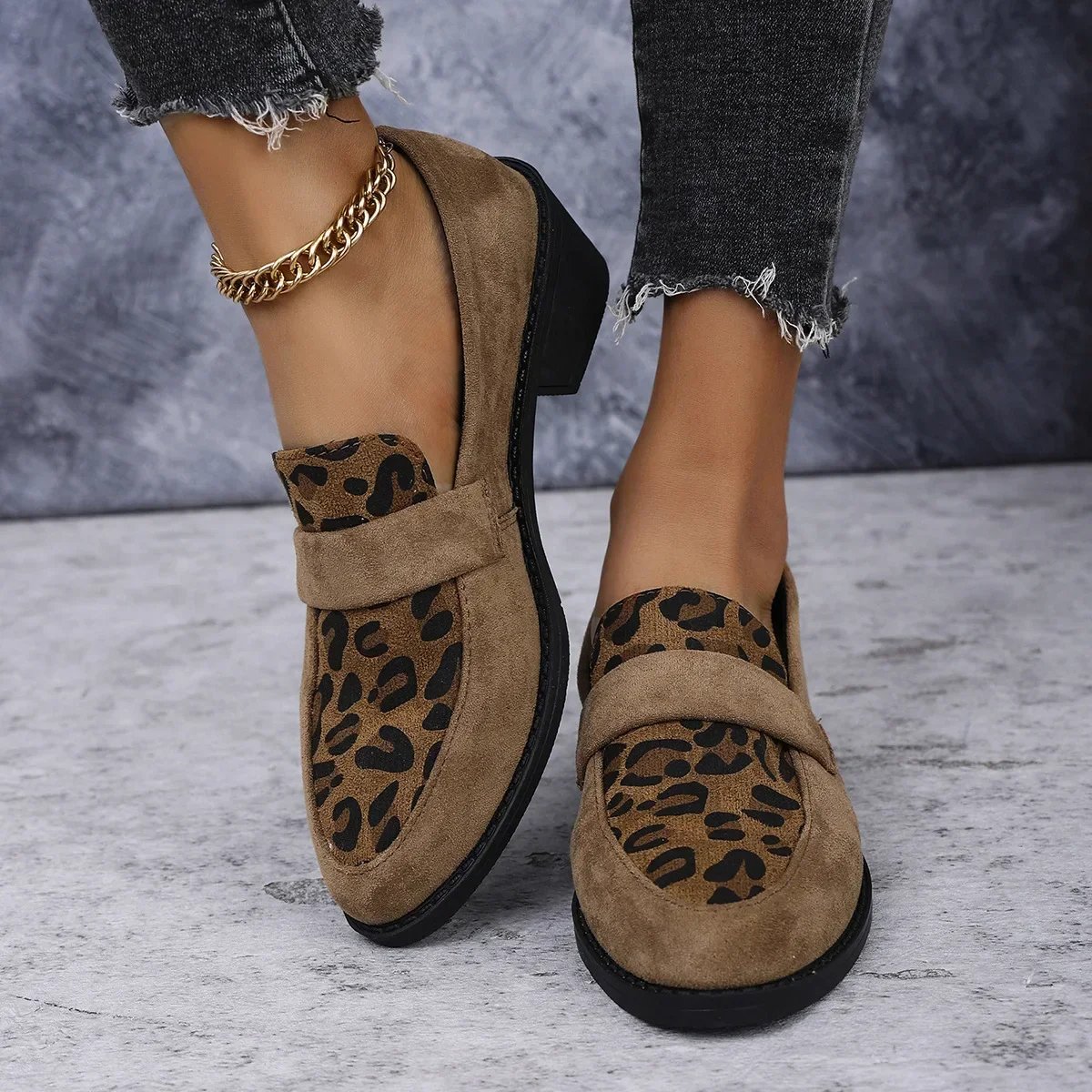 Women Shoes Leopard Splicing Flat Casual Shoes Brand Slip on Loafers Vulcanized Shoes Walking Single Sneakers Women 2025