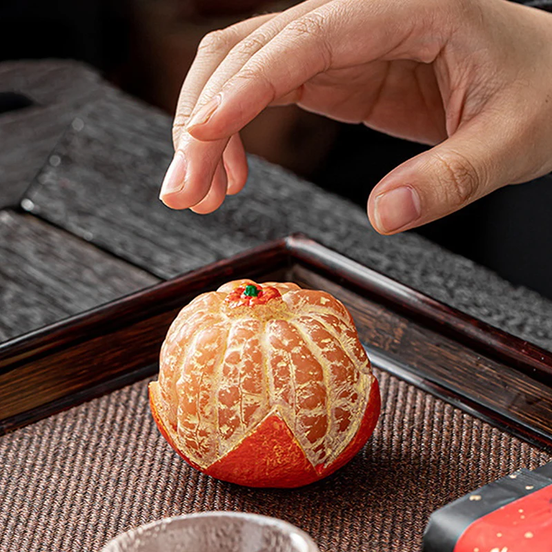 A Color-changing Tea Pet In The Shape Of A Tangerine, Made Of Resin, Perfect As A Beautiful Gift For Tea Lovers.