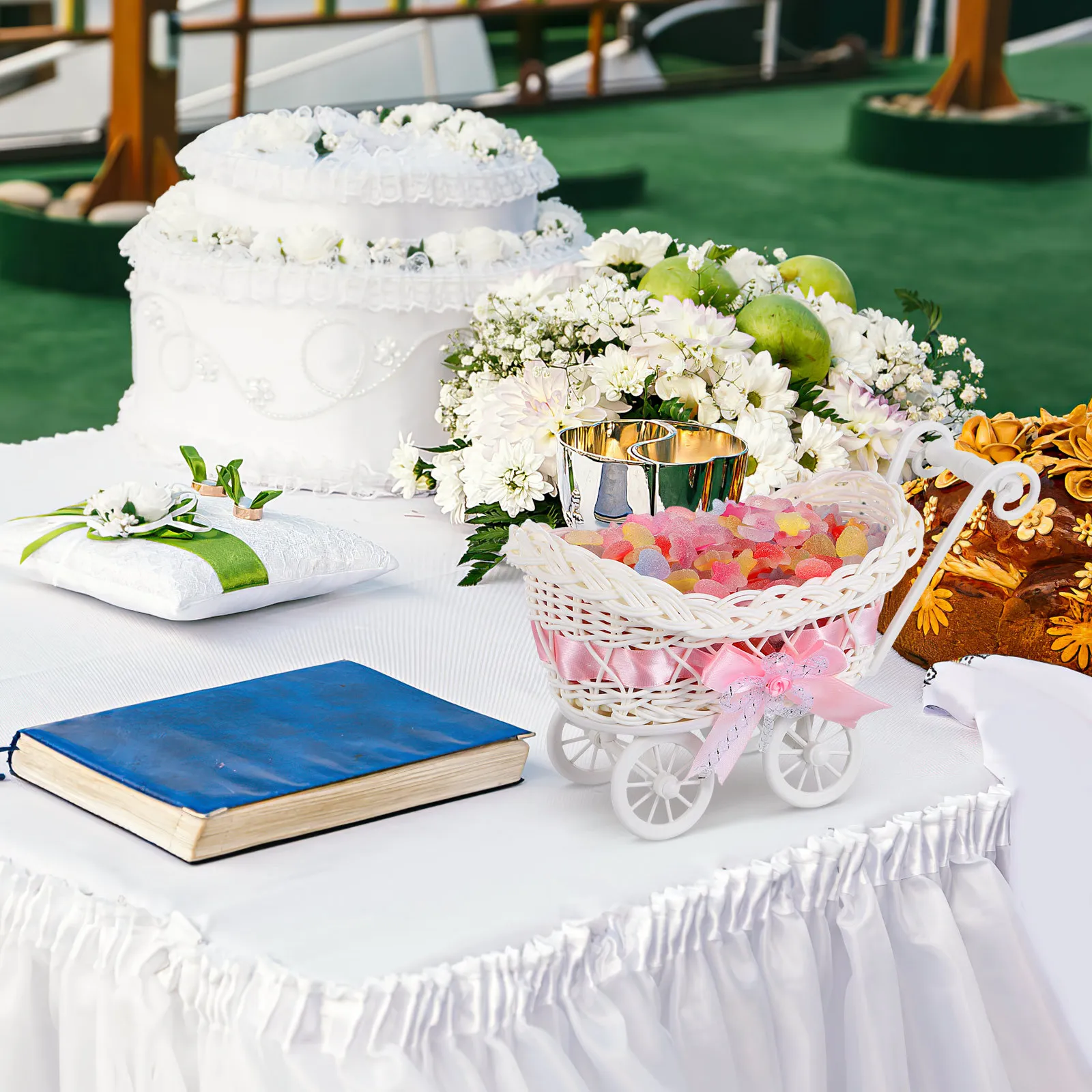 

2Pcs Imitation Rattan Woven Cart Shape Basket Cute Home Decor for Candy Storage Party Favors Basket Shower Decorations