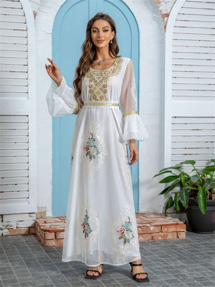 Robe musulmane pour femmes, Robe de soirée élégante brodée à col rond