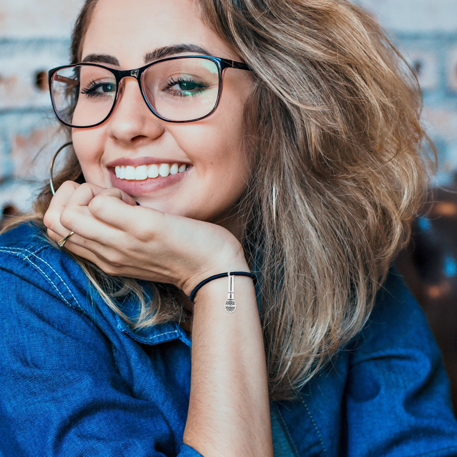 

20Pcs Microphone Charm Miniature Silver Alloy Pendants Music Jewelry Making Bracelets Necklaces Keychains