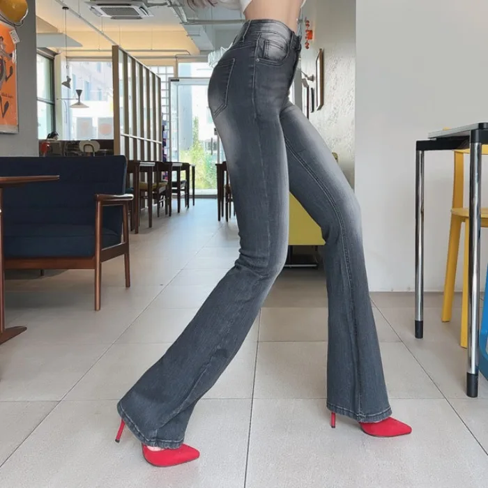 Sexy Wide Hip Denim Jeans High Waist Cotton Stretch Fabric Washed Black Micro Flared Super Slimming Easy to Wear Korean Style