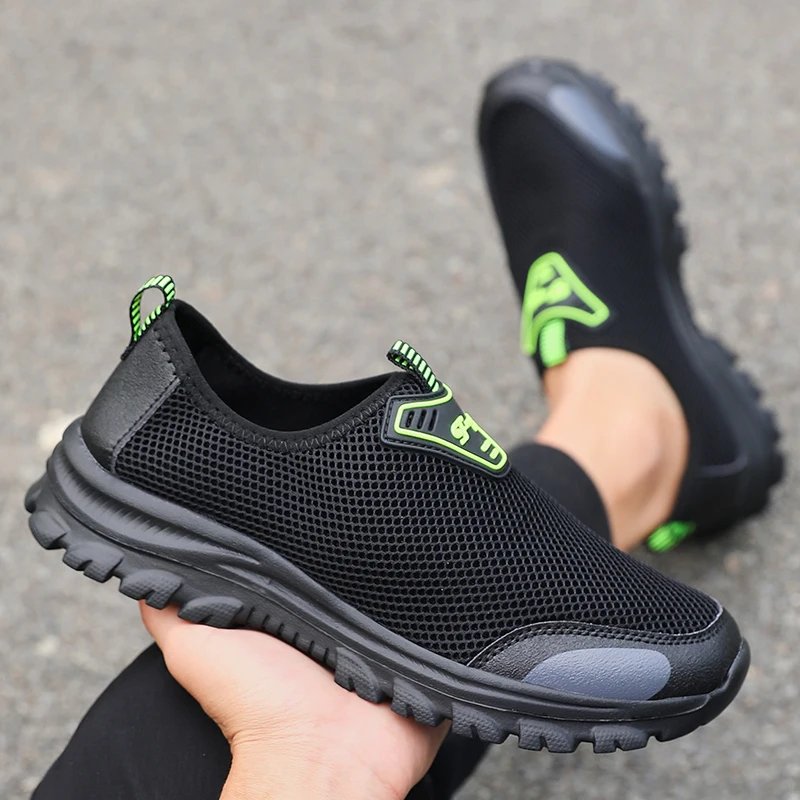 Men's Casual Sports Shoes Anti Slip Wear-resistant Flat Bottom Walking Shoes Jogging Women's Sizes Sold in 2025 Summer Moccasins