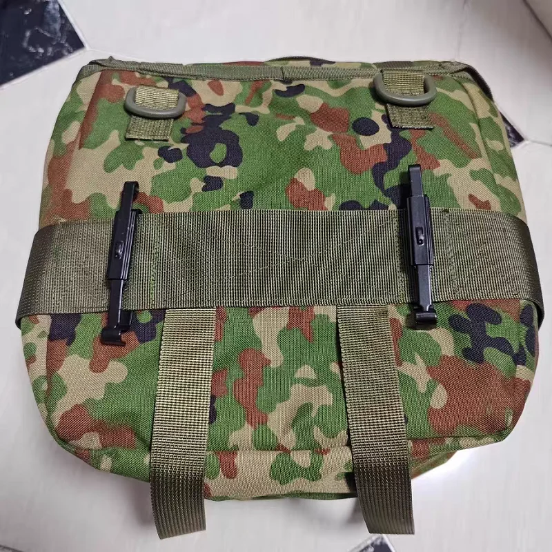 Bolsa trasera de almacenaje con camuflaje japonés
