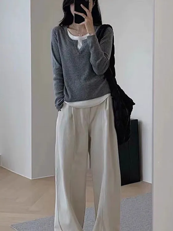Korean Style Women's High Neck Long Sleeve T-Shirt Chic Base Layer Shirt V-Neck Fake Two-Piece Early Autumn Fashion Ladies' Top